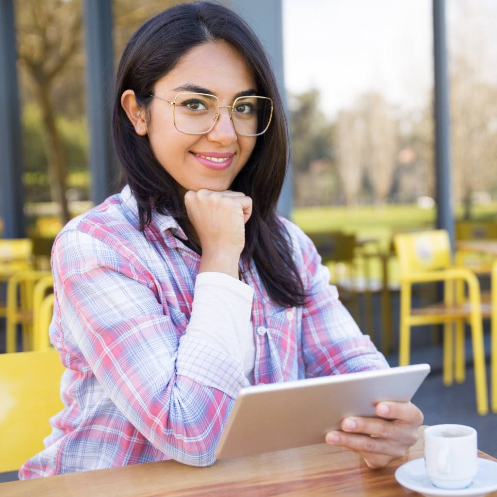 Learn to speak English confidently with our expert-led Online Spoken English Class for all levels.